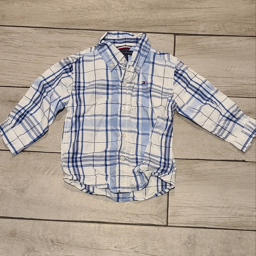 🦔Tommy Hilfiger toddler boys plaid button down🌷